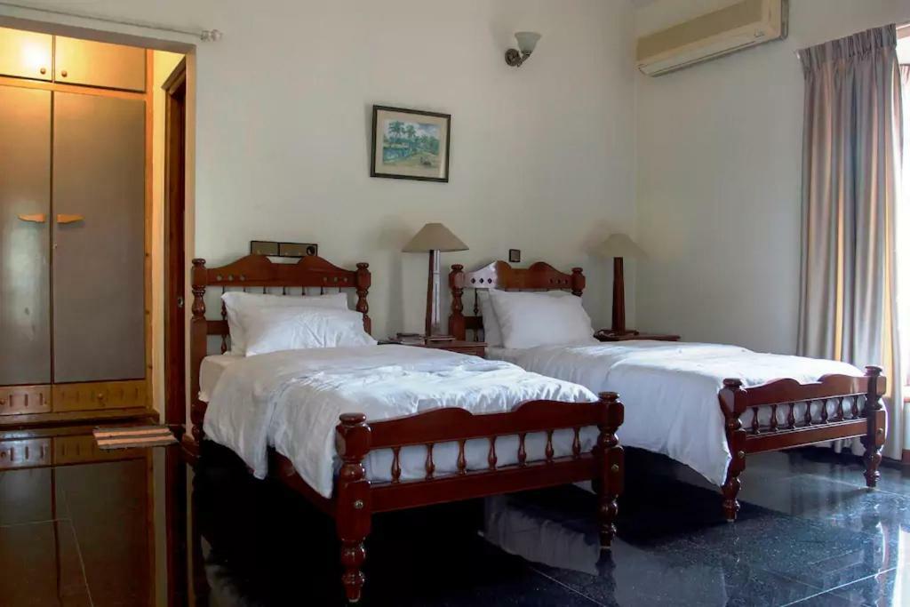 Villa Serena Bengalúr Exteriér fotografie