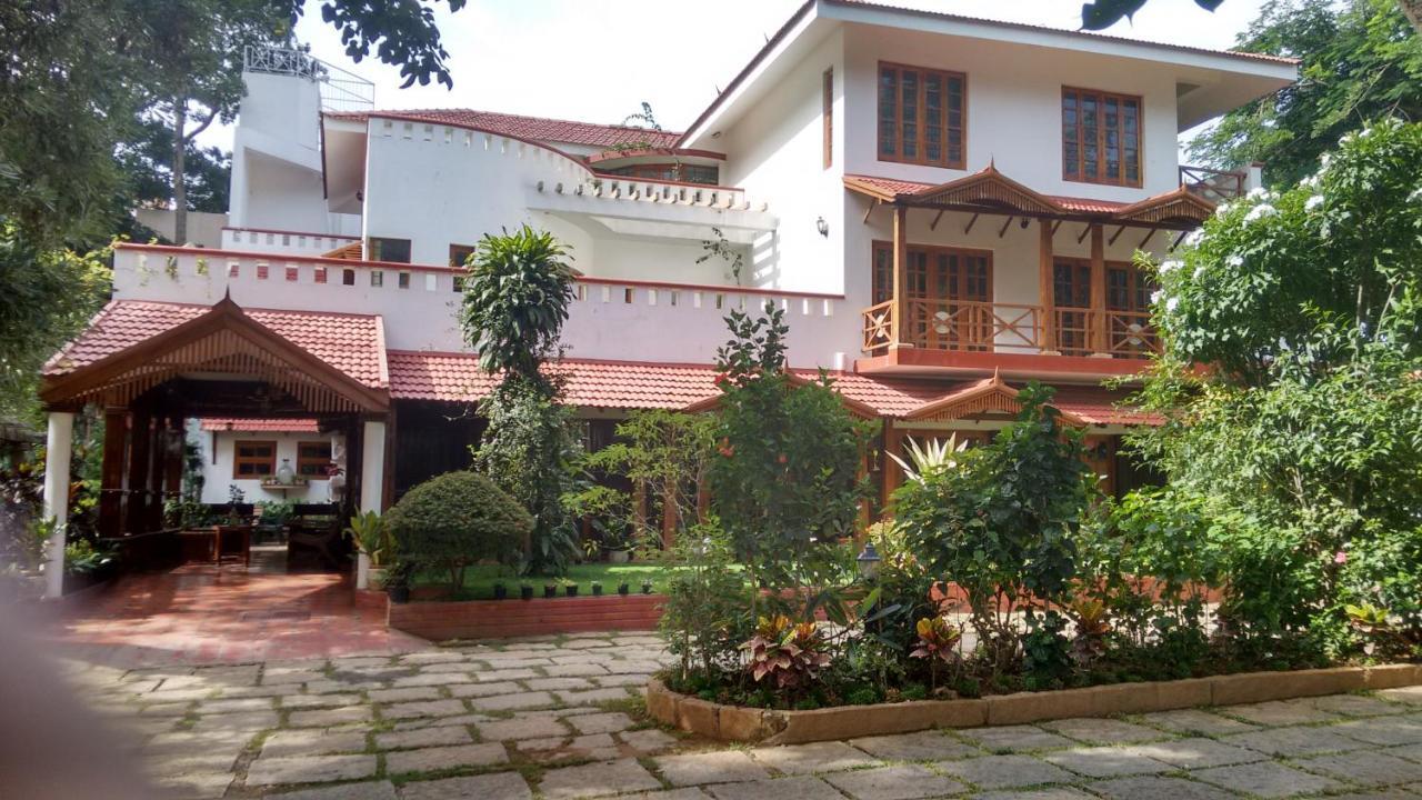 Villa Serena Bengalúr Exteriér fotografie