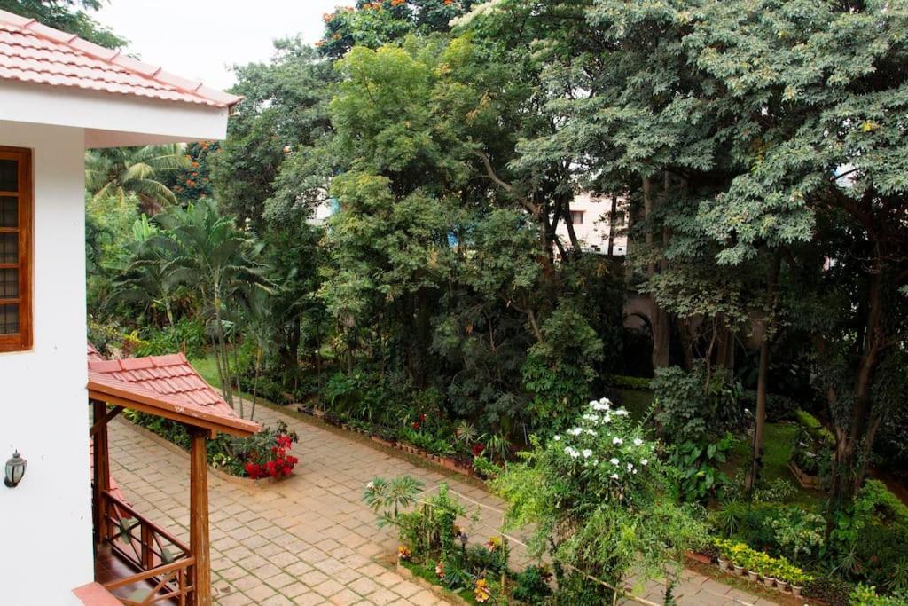 Villa Serena Bengalúr Exteriér fotografie