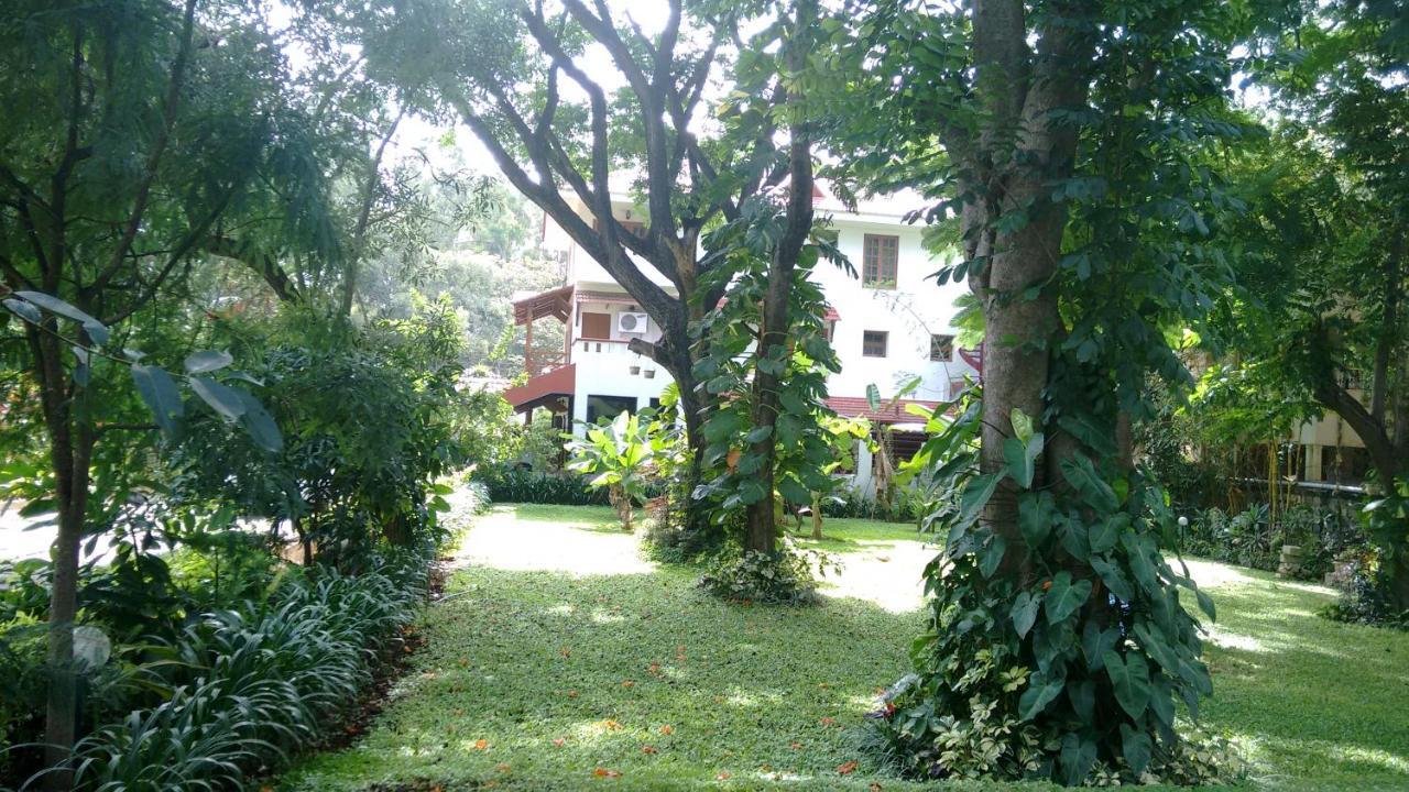 Villa Serena Bengalúr Exteriér fotografie